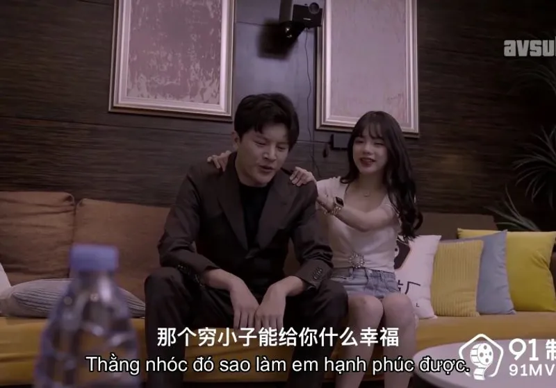 Gấu "đi ngoài" người tình để được dấn thân vào showbiz vietsub