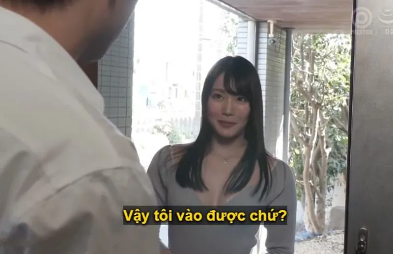 Người đàn ông giàu có bị cô em gái xinh đẹp nhà đối diện, mới cưới chồng dọn về, chủ động rủ rê quan hệ.